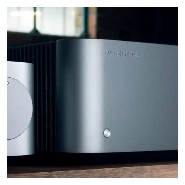 Cambridge Edge W amplificatore finale high end Cambridge Audio - 8