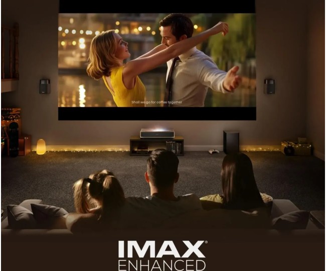 Hisense PT1 – Laser Cinema 4K Ultra Short Throw Hisense - 16