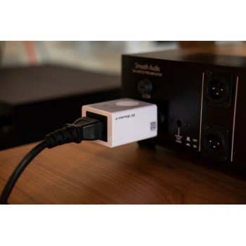 iFi DC Blocker – Elimina il Ronzio dei Trasformatori iFi Audio - 5