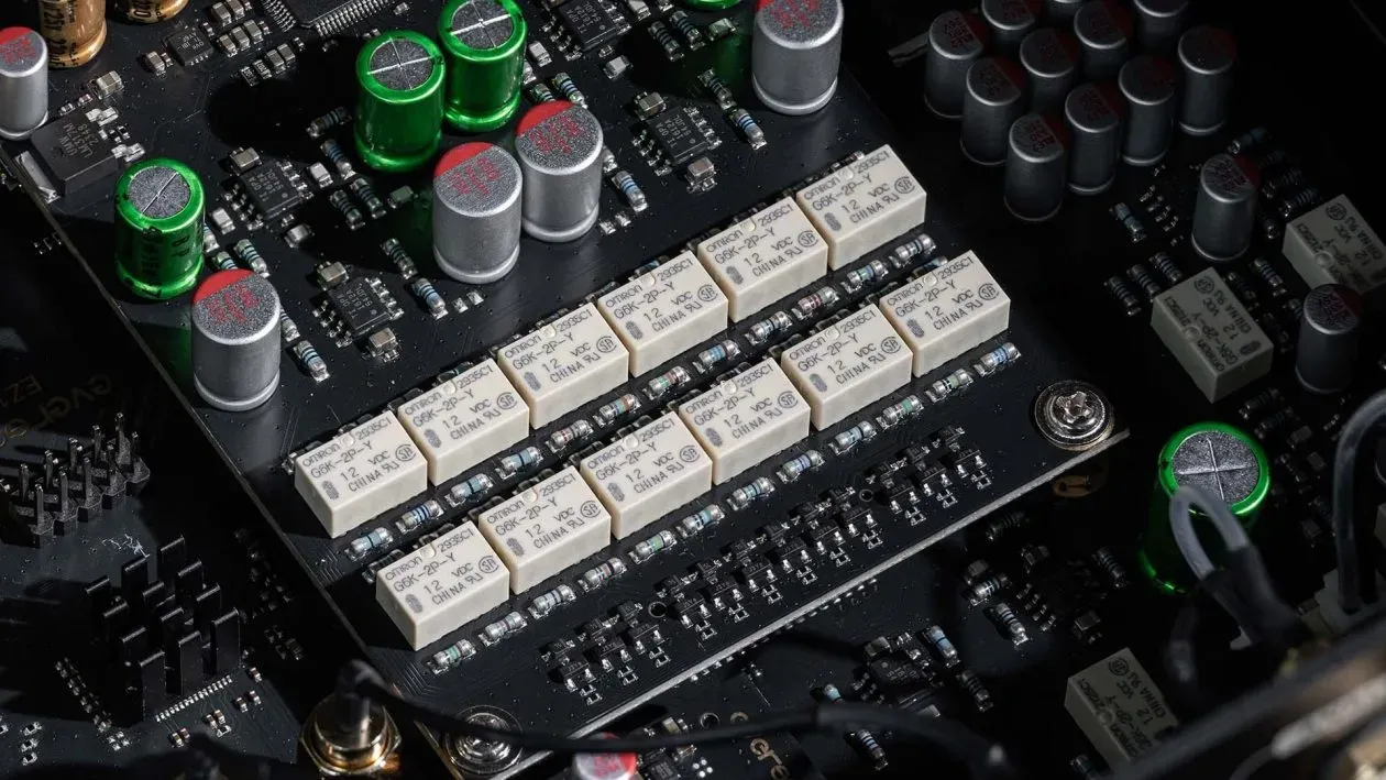 Eversolo DAC-Z10 – DAC / Pre-amp / Amplificatore cuffie di riferimento