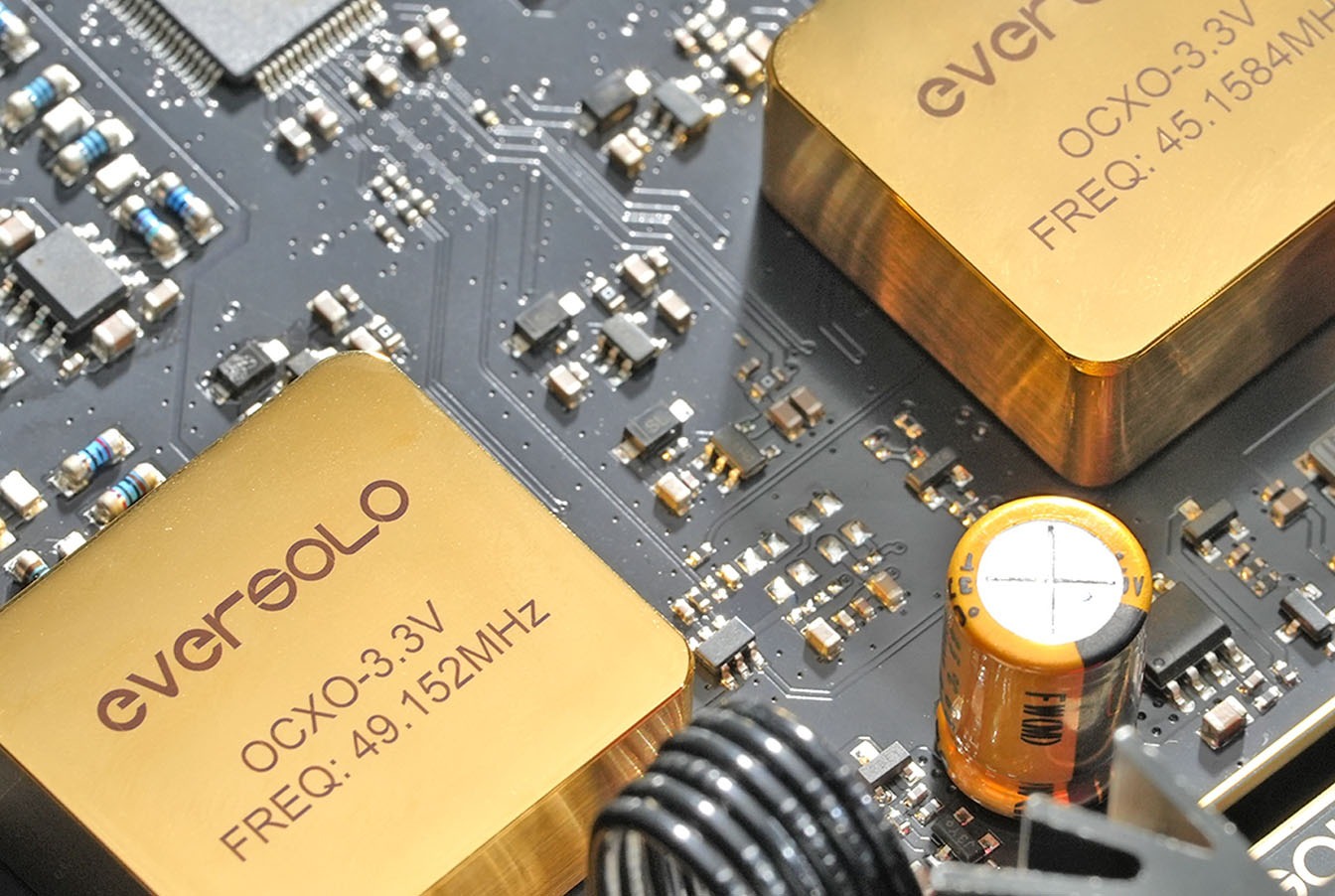 Eversolo DMP-A10 &ndash; Streamer musicale hi-fi con DAC bilanciato e preamplificatore di riferimento