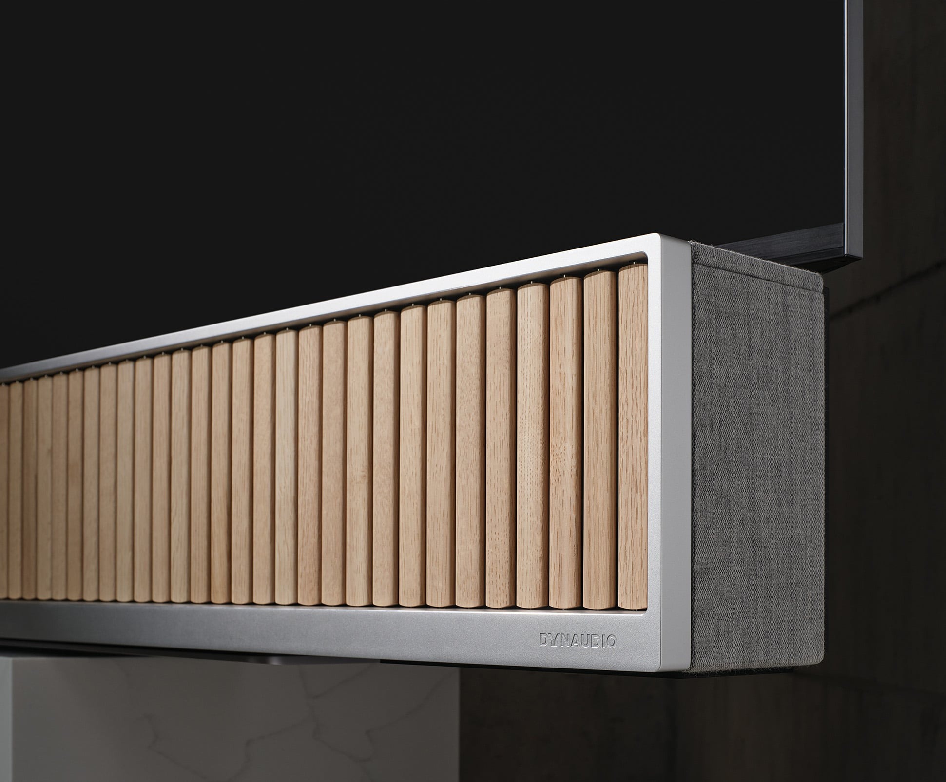 Dynaudio Symphony Opus One dettaglio alette rovere motorizzate