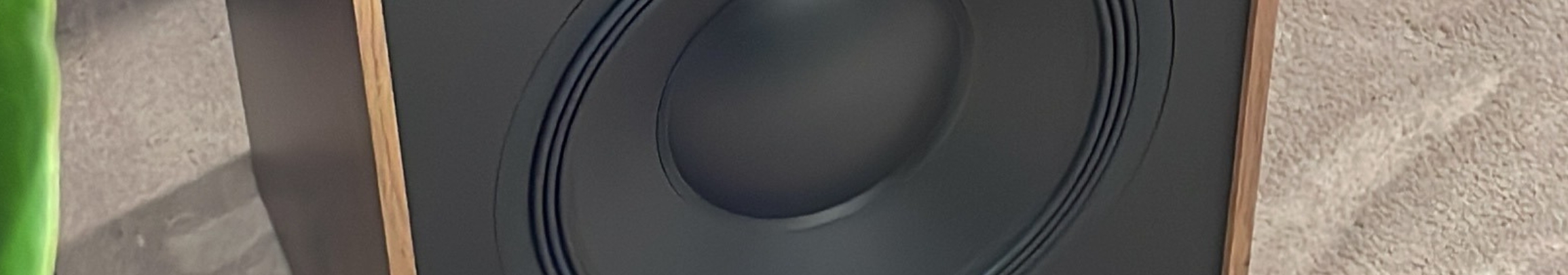 Indiana Line Utah 8 &ndash; Diffusori da pavimento 3 vie bass reflex