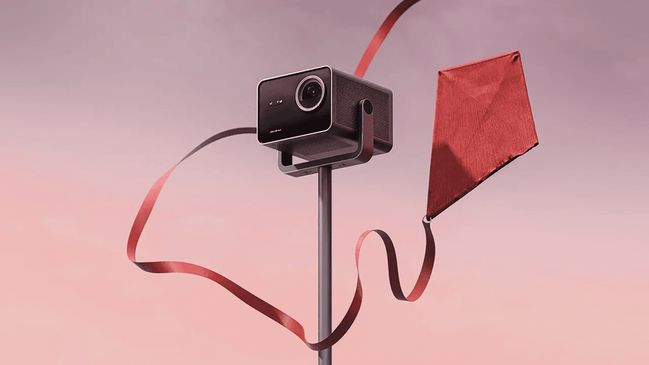 Leica Cine Play 1 &mdash; Proiettore laser 4K lifestyle con triple RGB e design premium