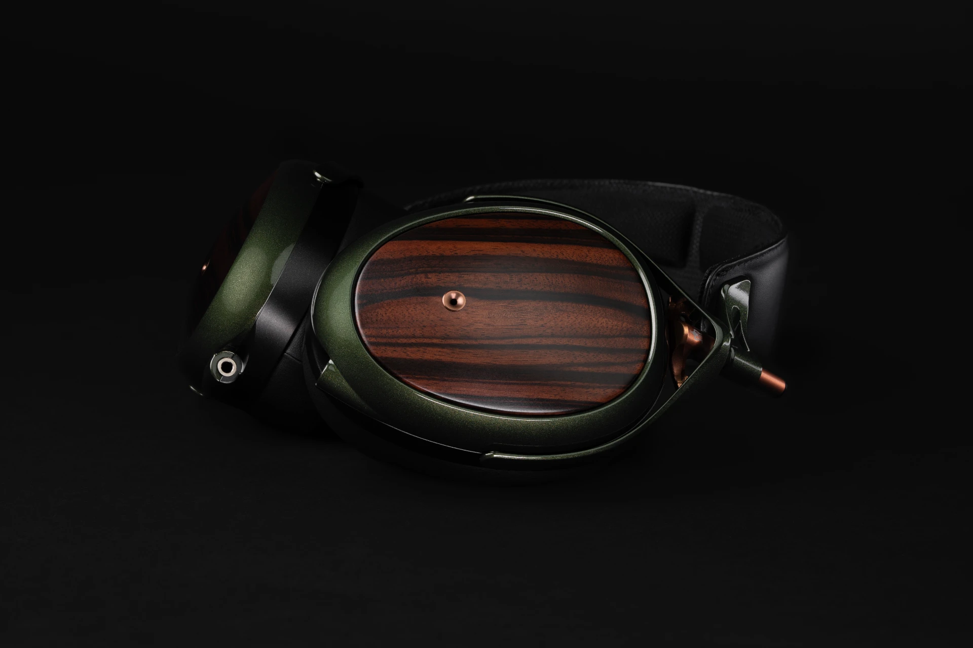 Meze Audio STRADA &ndash; Cuffie dinamiche closed-back di fascia premium