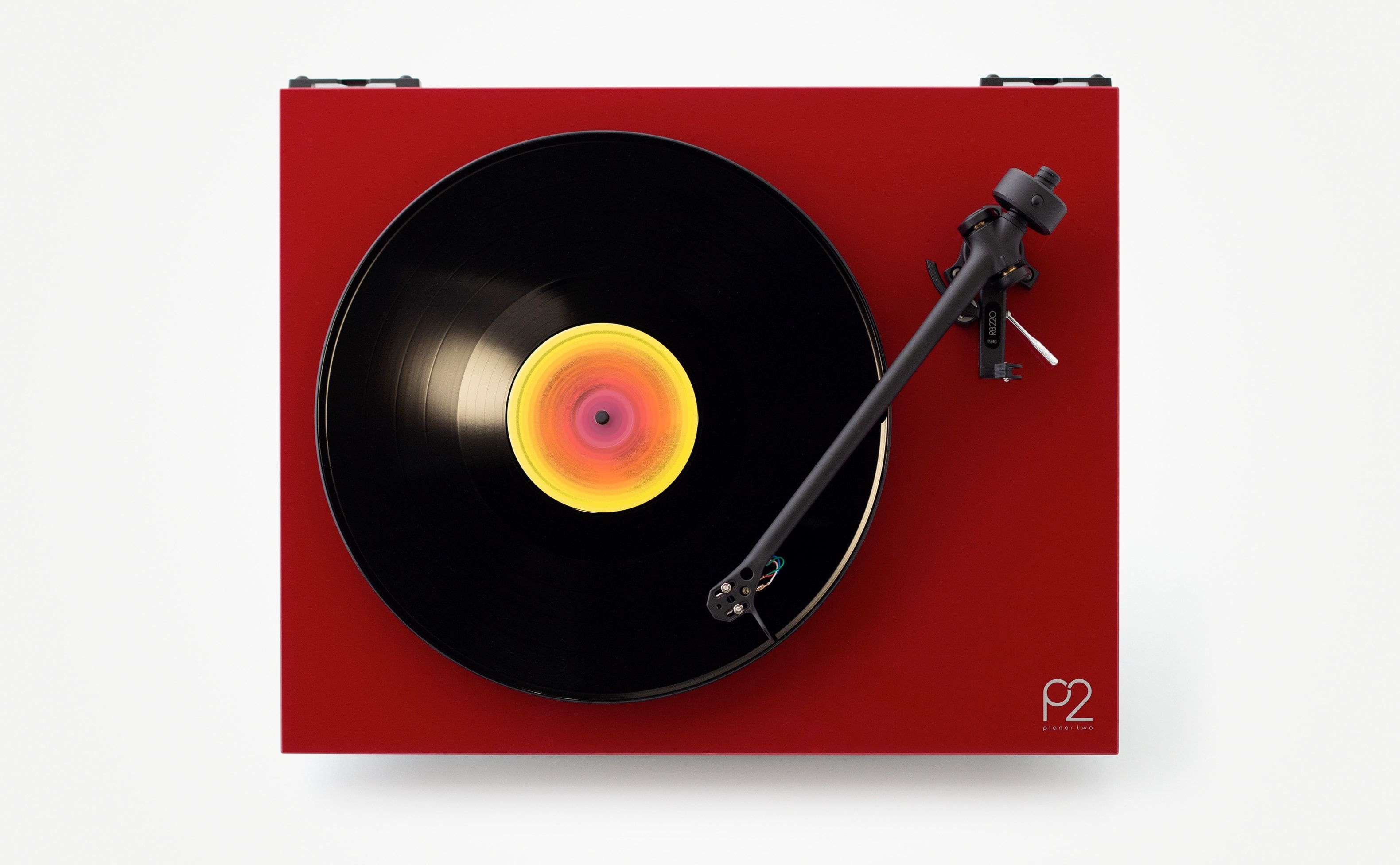 Rega Planar 2 &ndash; Giradischi HiFi con braccio RB220