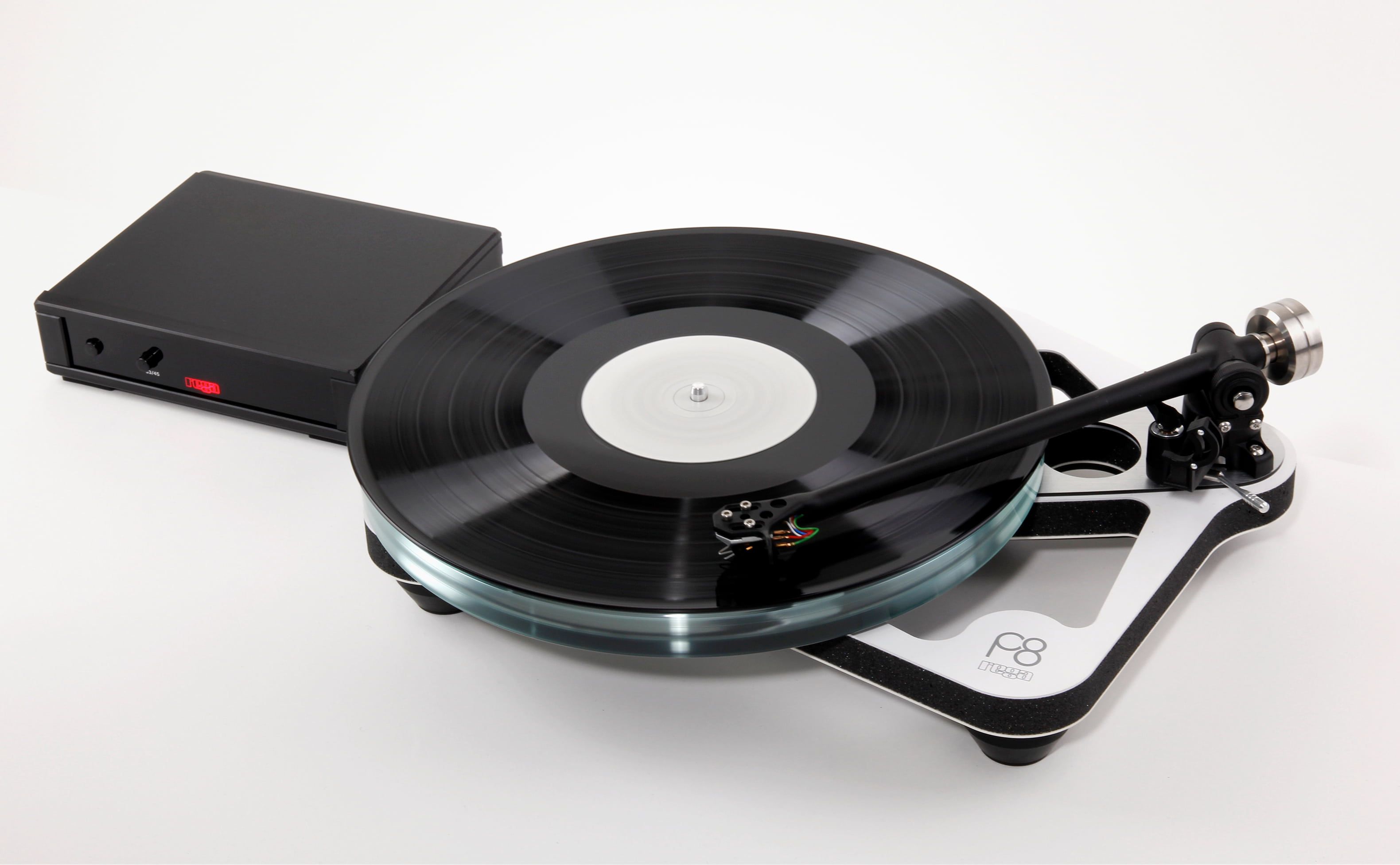 Rega Planar 8 &ndash; Giradischi Hi-Fi con prestazioni audio straordinarie