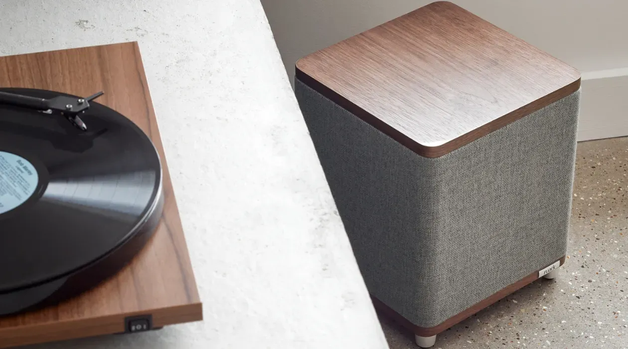 Ruark RS1 &ndash; Subwoofer attivo compatto 100W per Hi-Fi e TV