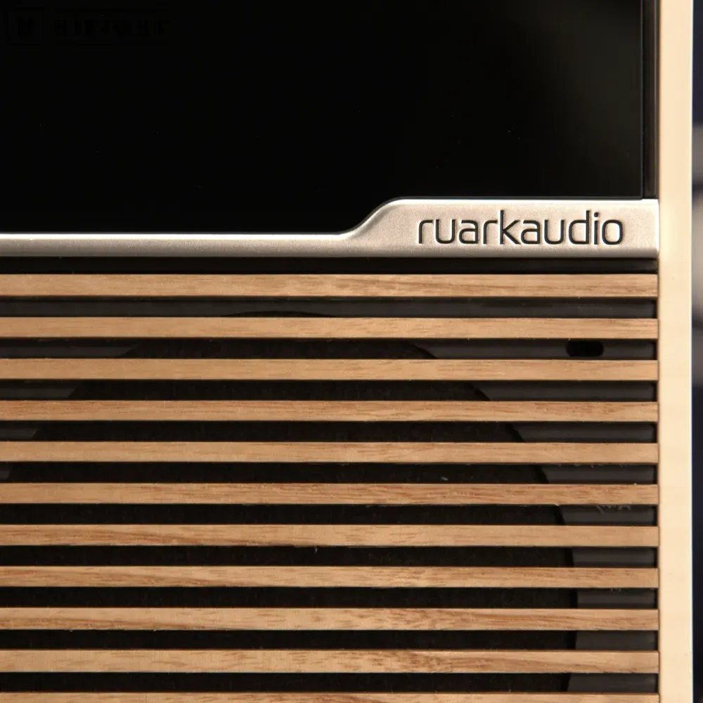 Ruark R2 &ndash; Sistema musicale stereo con Wi-Fi, Bluetooth, radio internet e design premium