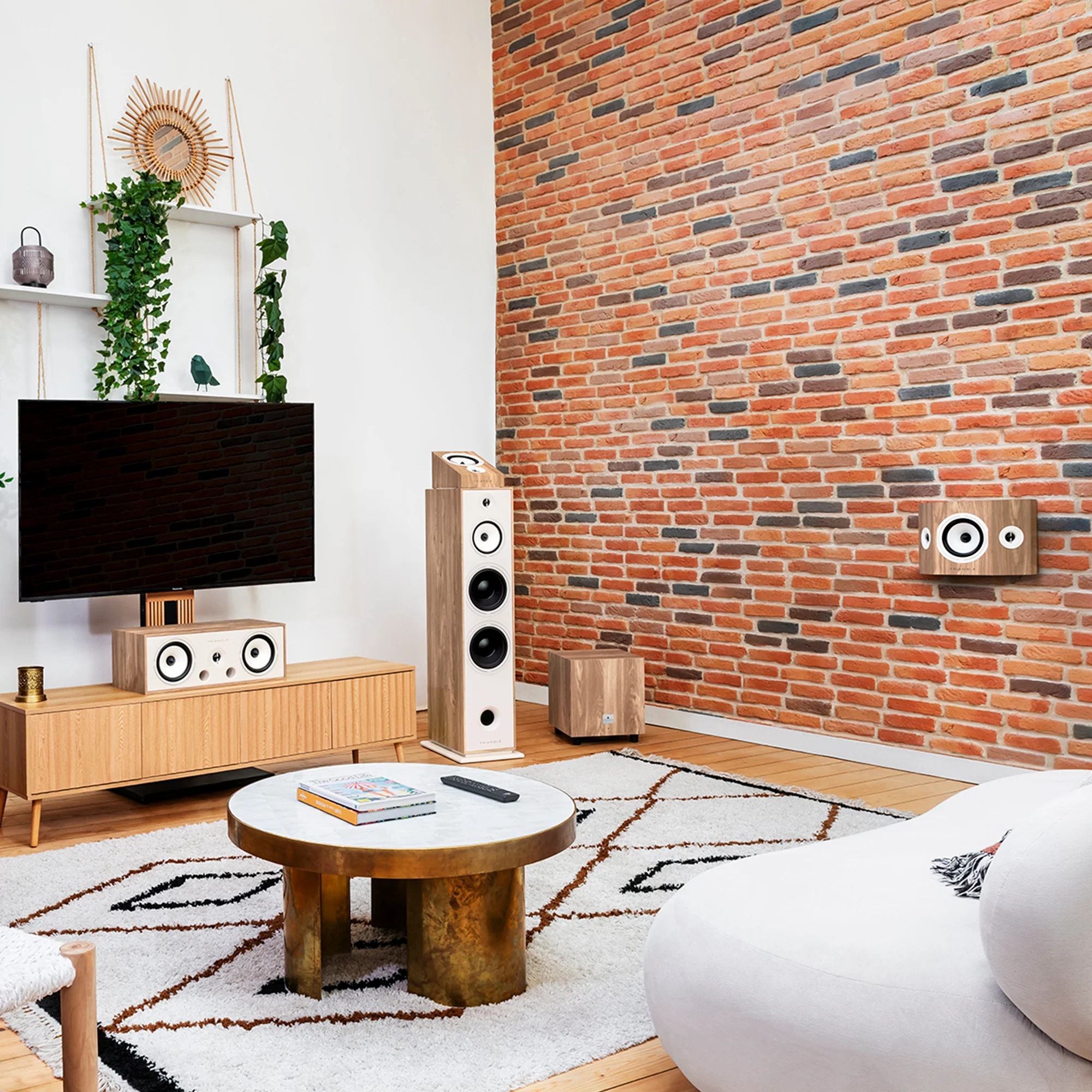 Triangle Borea BRS1 &ndash; Diffusori surround, effetti bipolo/dipolo