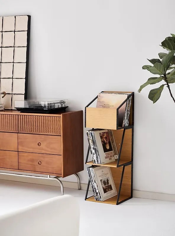 Norstone Vinyl LP Case – moduli impilati in configurazione torre porta vinili