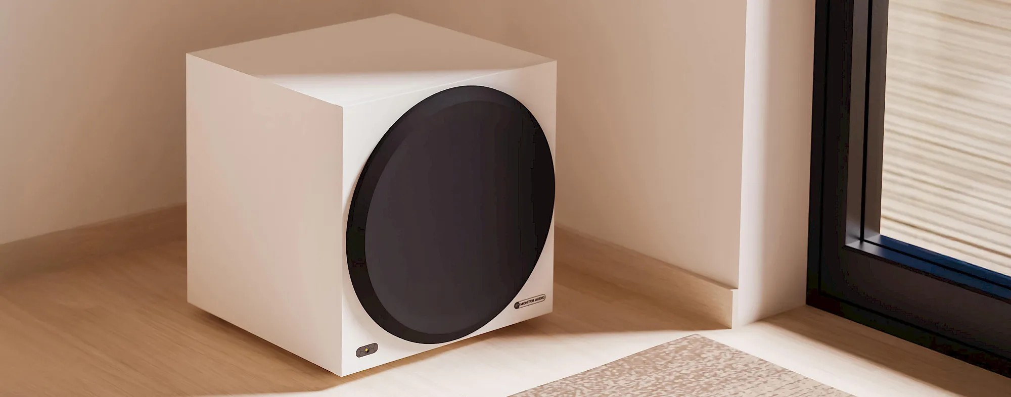 Monitor Audio Vestra – vista ambientata in salotto con impianto HiFi