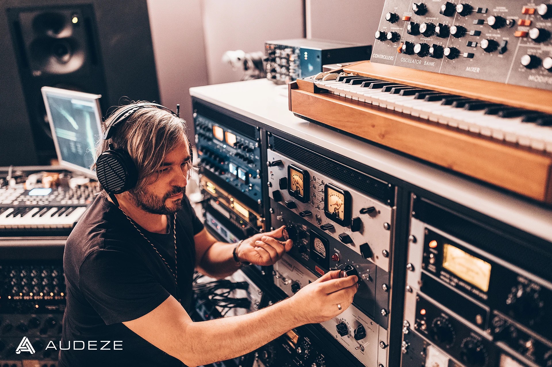 Audeze LCD-5 – dettaglio driver 90 mm e struttura magnetica Fluxor monolaterale