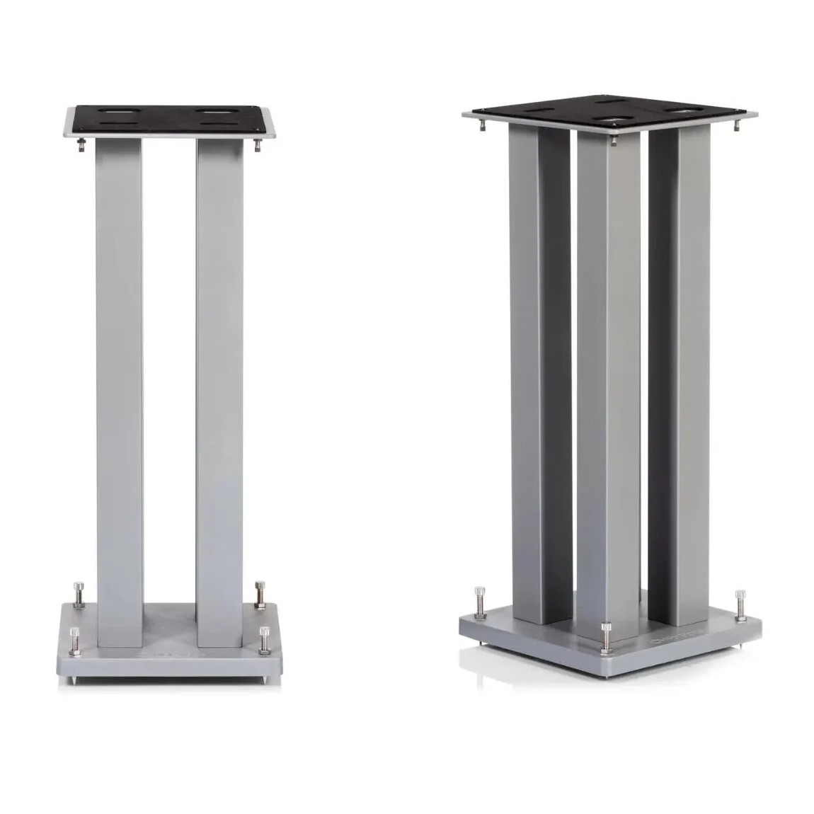 Norstone Stylum Square – finitura bianco satinato in ambiente moderno con diffusore hi-fi