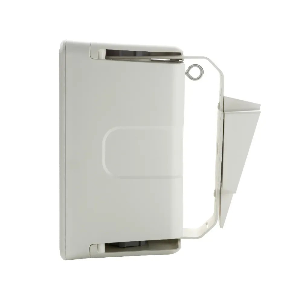 Monitor Audio Climate 50 – bracket rotazionale 175° con wedge 15° per fissaggio angolare, dettaglio