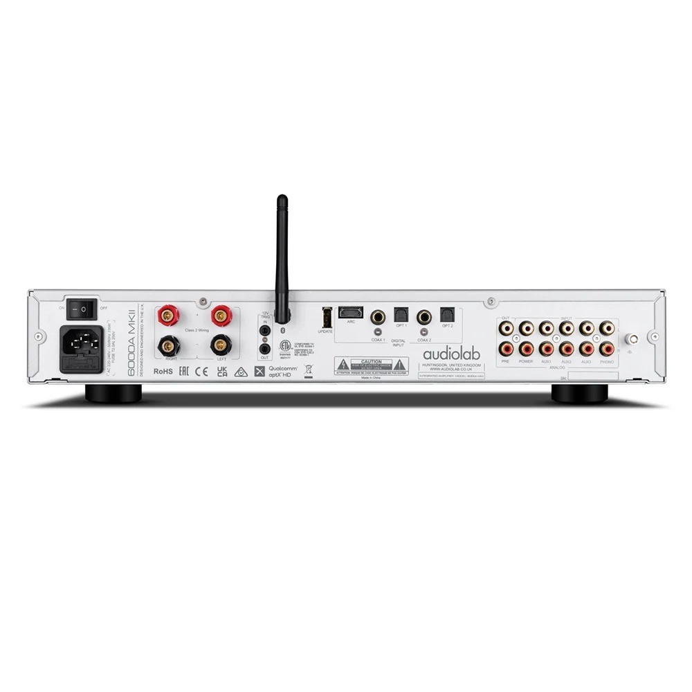 Audiolab 6000A MKII – pannello posteriore con HDMI ARC, 4 ingressi S/PDIF coassiali e ottici, phono MM, ingressi RCA, pre-out, power amp in, trigger 12V