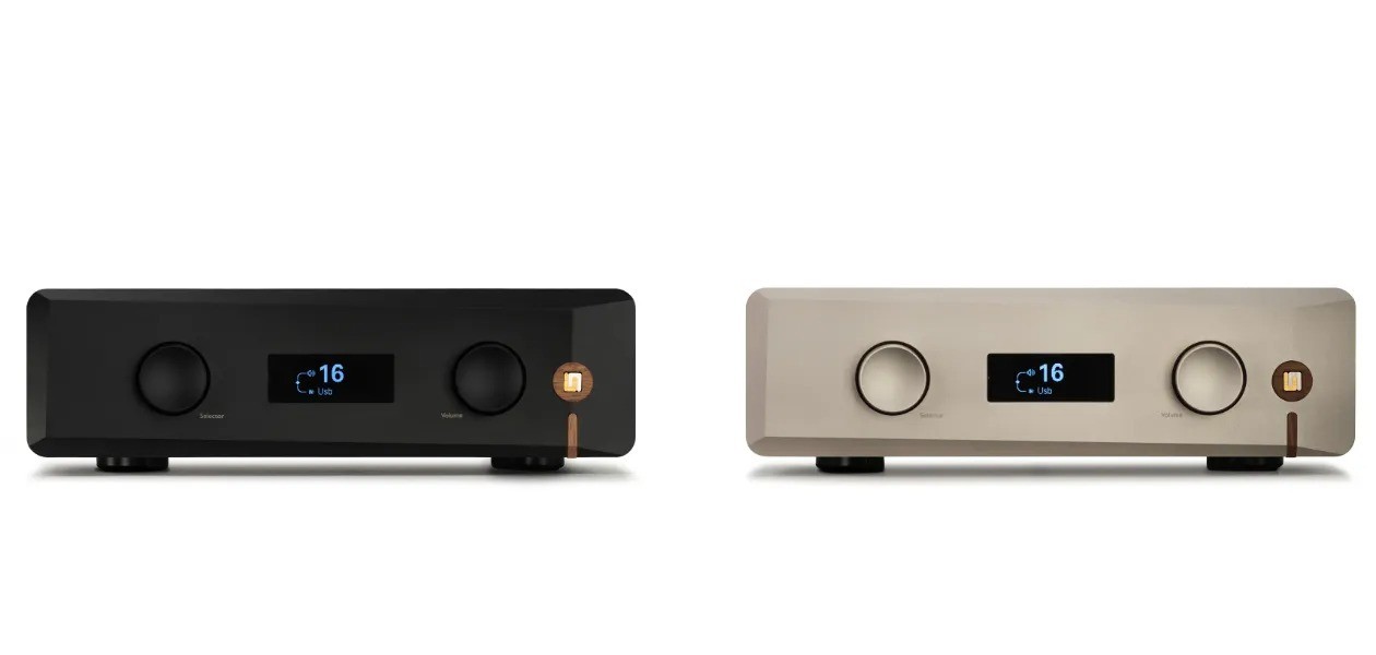 Unison Unico Pre v2 – preamplificatore ibrido High-End, frontale in alluminio ricavato dal pieno da 15mm, finitura Velvet Gold