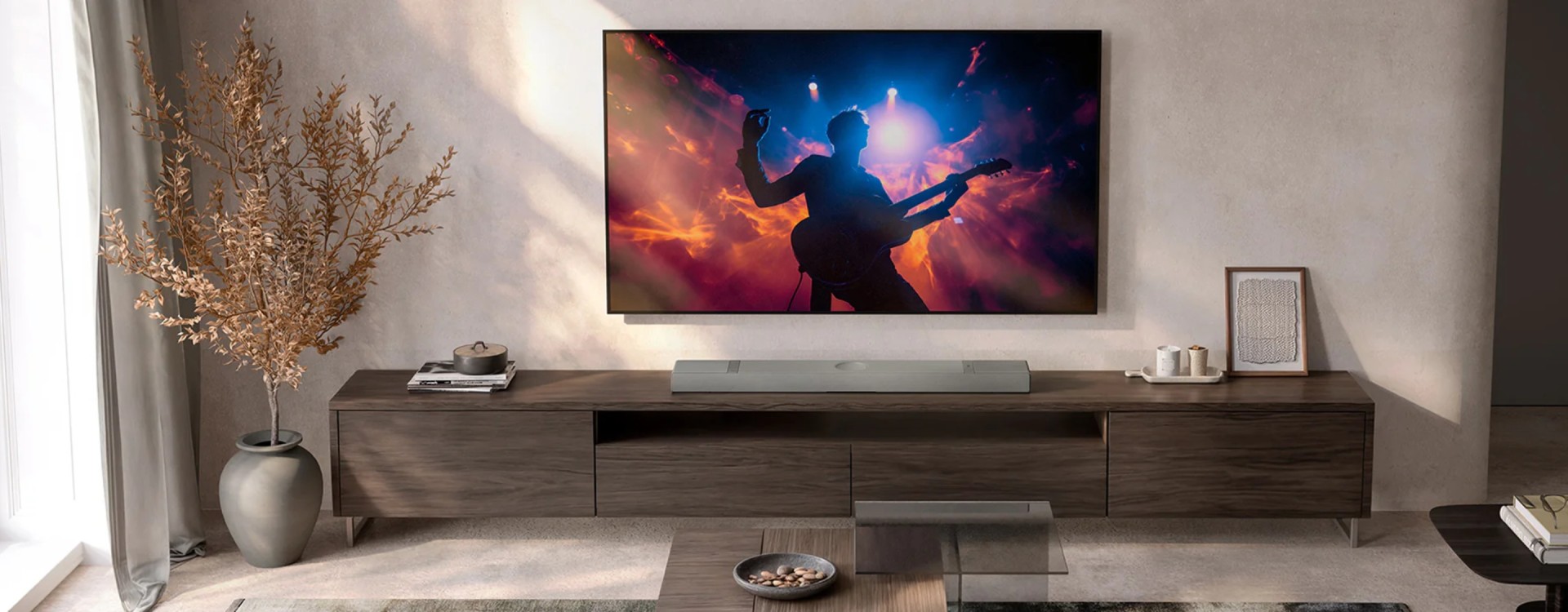 KEF XIO Soundbar 5.1.2: Recensione, Specifiche Tecniche e Prova con “ROMA”