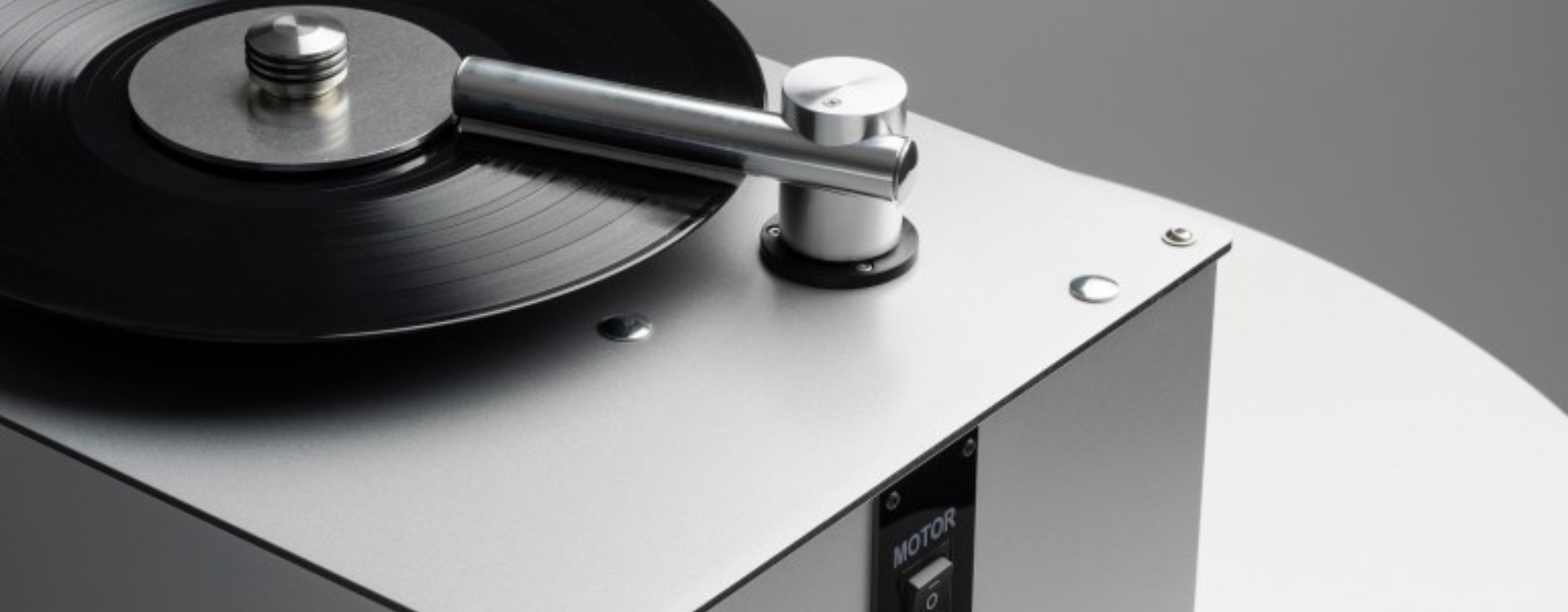 Lavaggio dei dischi con macchina lava dischi professionale